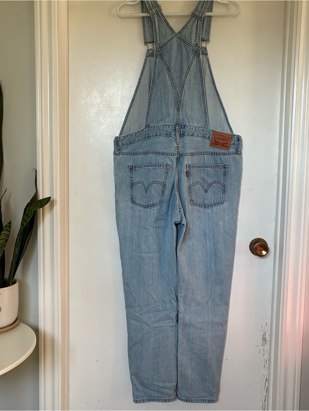 LEVI’S DENIM OVERALLS - Picture 5 of 9